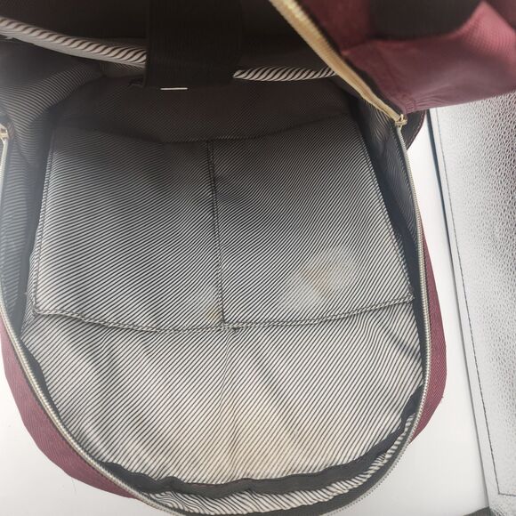 Kenneth Cole Reaction Back Pack Burgundy 15"x11"x7" Outer & Inner Pockets - Picture 16 of 16